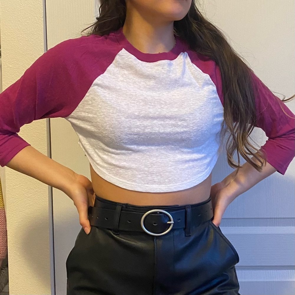 urban outfitters cropped baseball tee